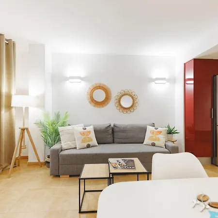 Bravissimo Placa Catalunya, 2-bedroom With Terrace Apartment Girona