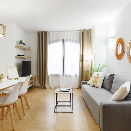 Bravissimo Placa Catalunya, 2-bedroom With Terrace Apartment Girona